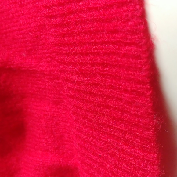 EXPRESS Cropped Twist-Front Sweater 👀🔥 - Picture 9 of 11